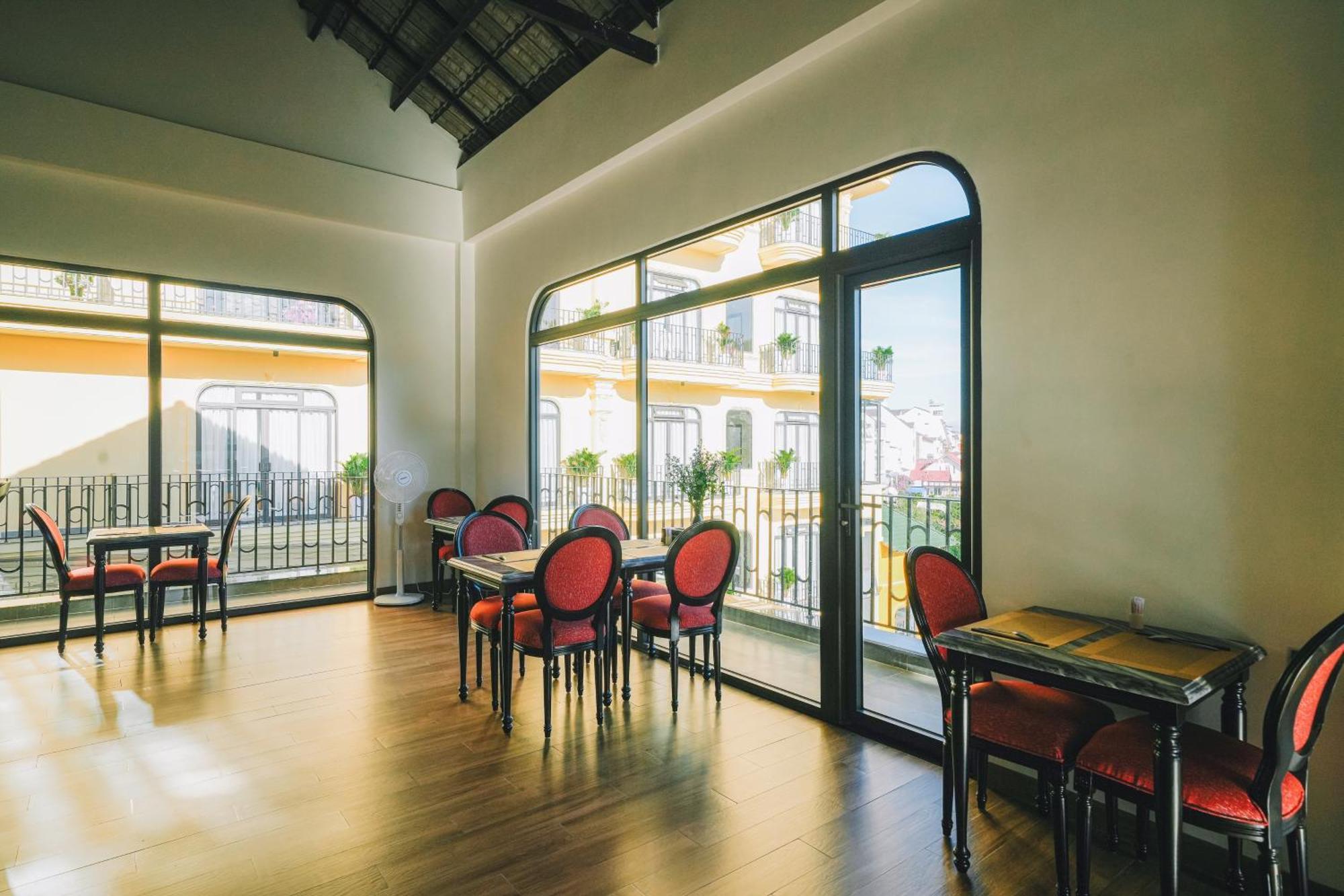 דה לאט Goldient Boutique Hotel מראה חיצוני תמונה