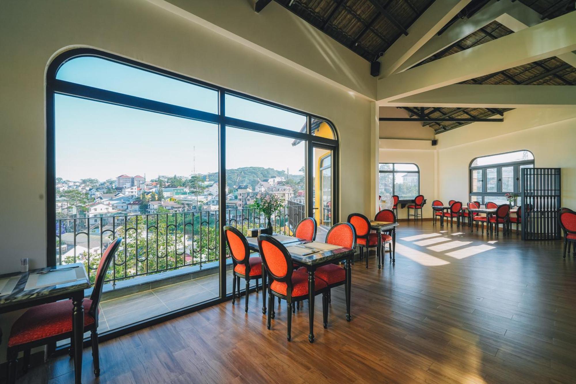 דה לאט Goldient Boutique Hotel מראה חיצוני תמונה