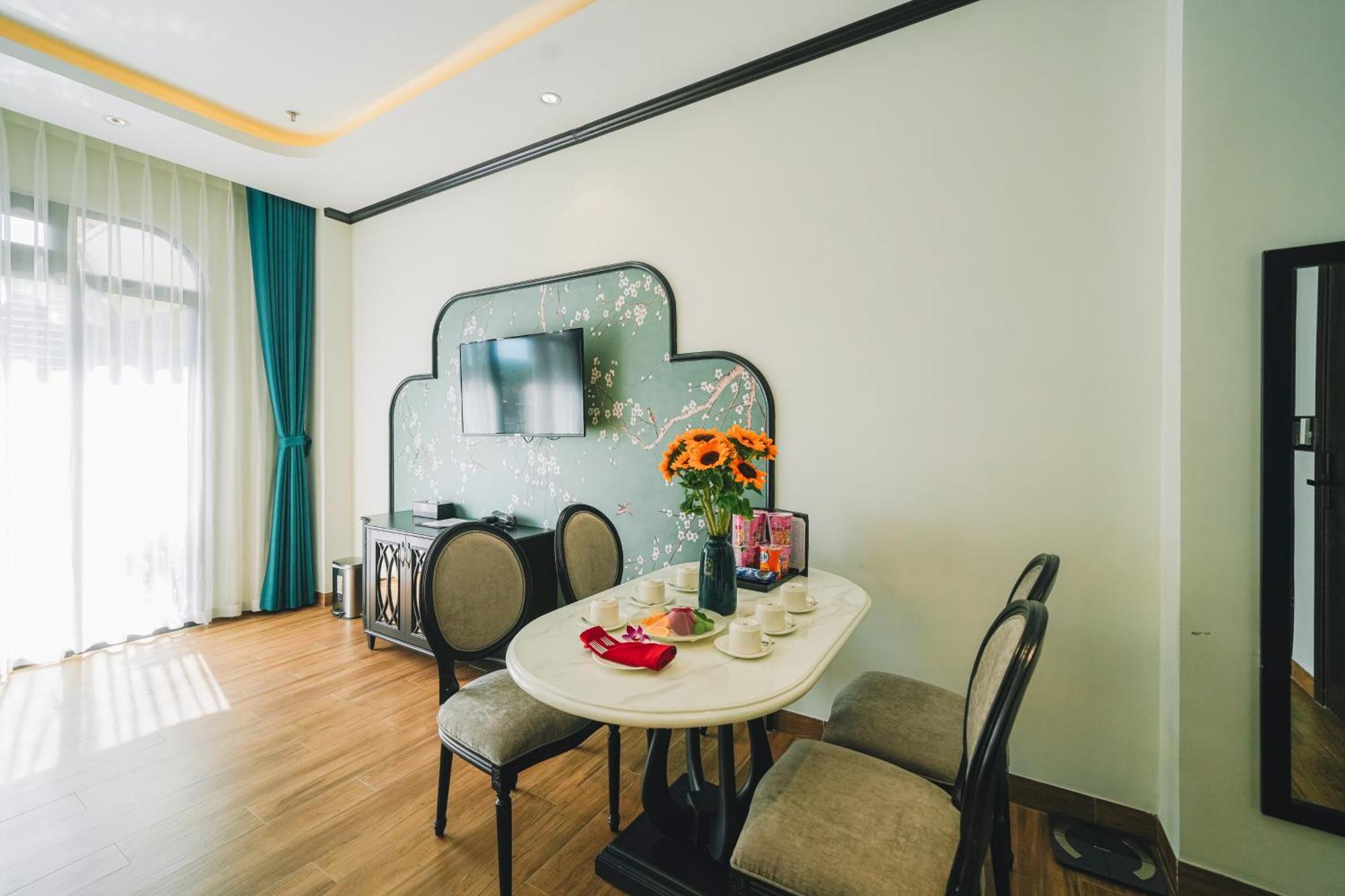 דה לאט Goldient Boutique Hotel מראה חיצוני תמונה